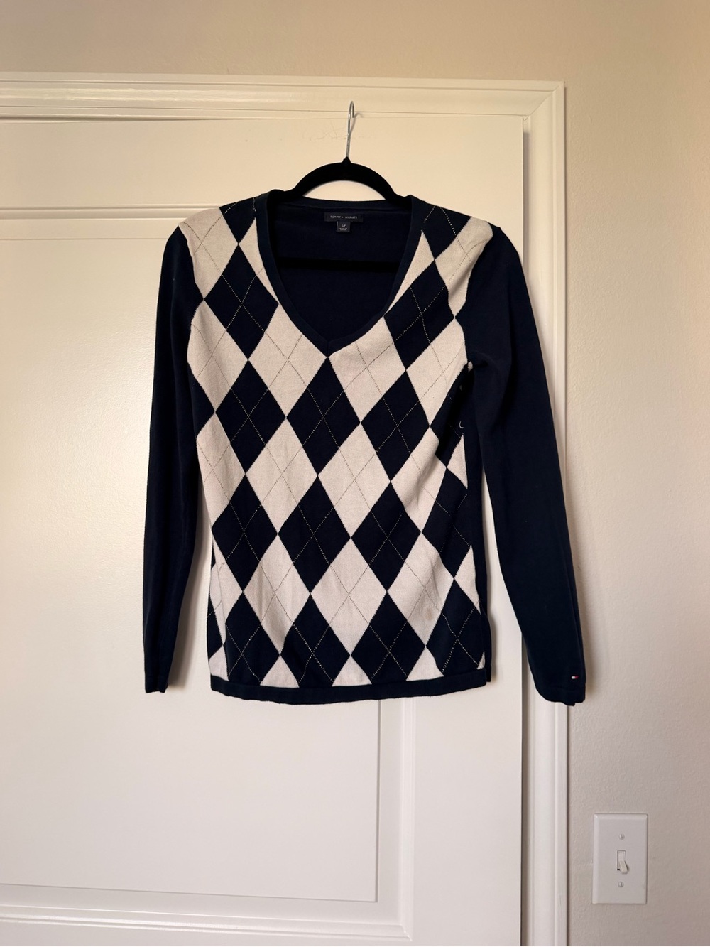 Tommy Hilfiger Navy Crewneck Sweater with Subtle Logo